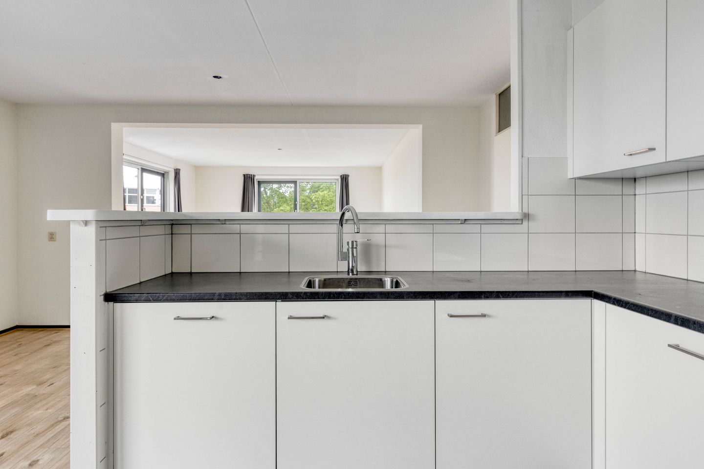 Foto 10 van Dag Hammarskjöldhof 38