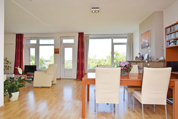 Photo 2 of Zonnebloemstraat 59