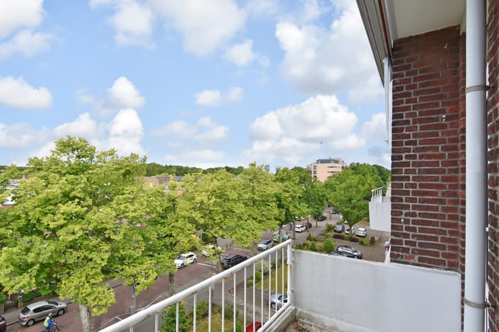 Photo 3 of Zonnebloemstraat 59