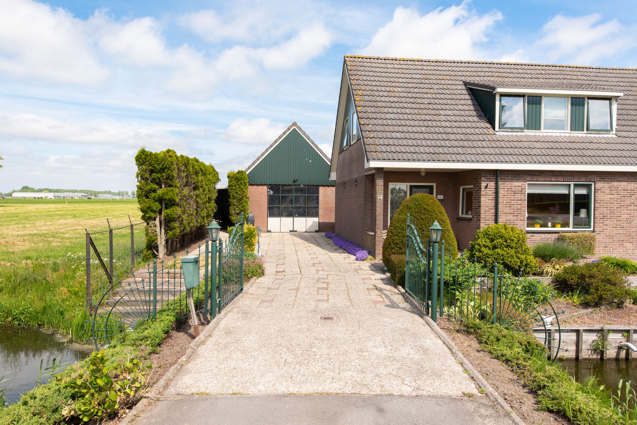 Foto 45 van De Hout 14