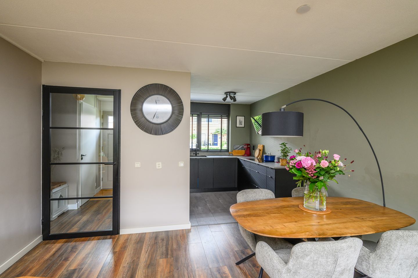 Photo 5 of Adrienne Solserstraat 26