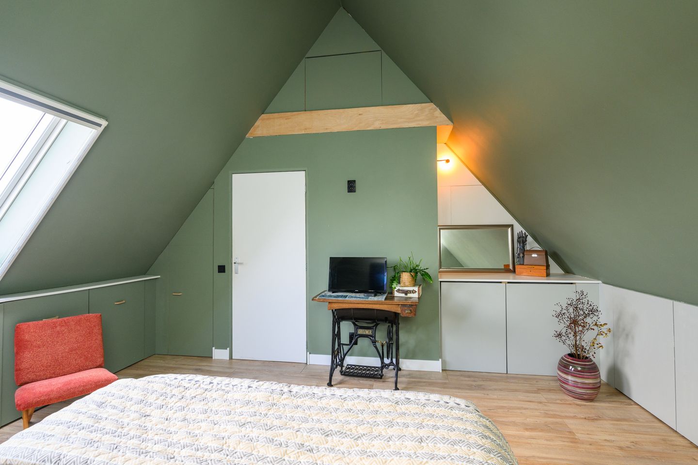 Photo 19 of Adrienne Solserstraat 26