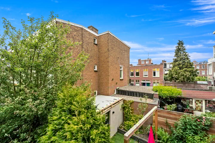 Foto 25 van Juliana van Stolberglaan 163