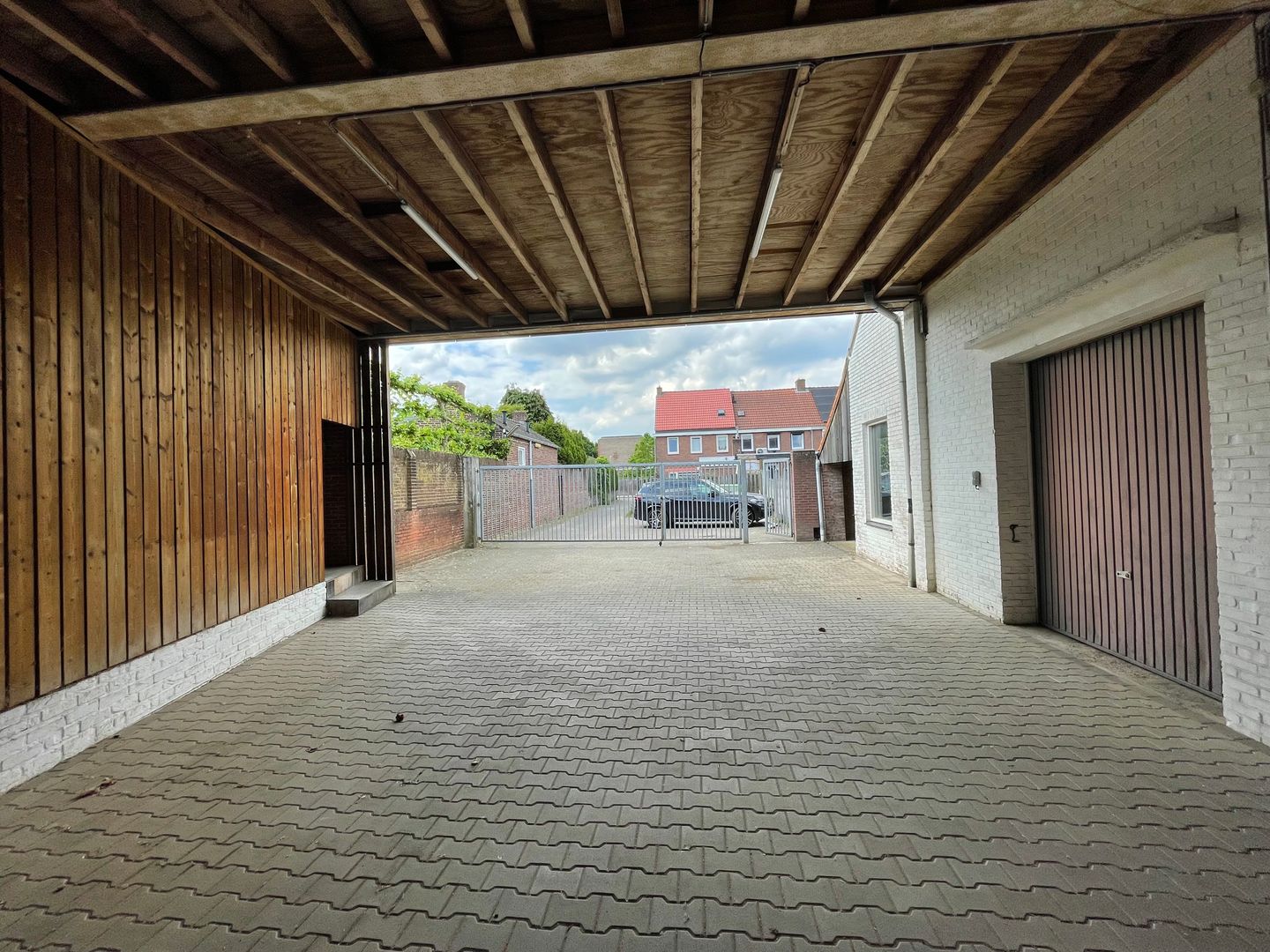 Bekijk foto 3 van Zandstraat 2