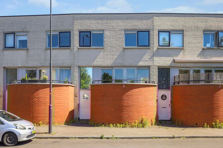 Stoomwezenstraat 48