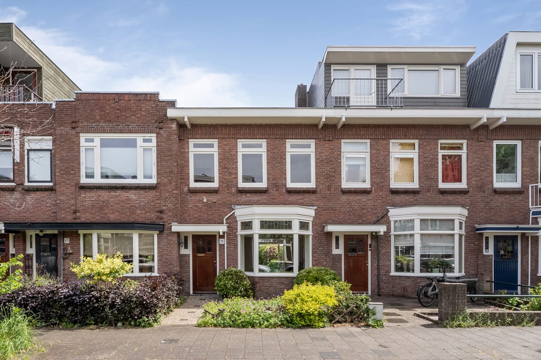 Photo 1 of Deckerstraat 15