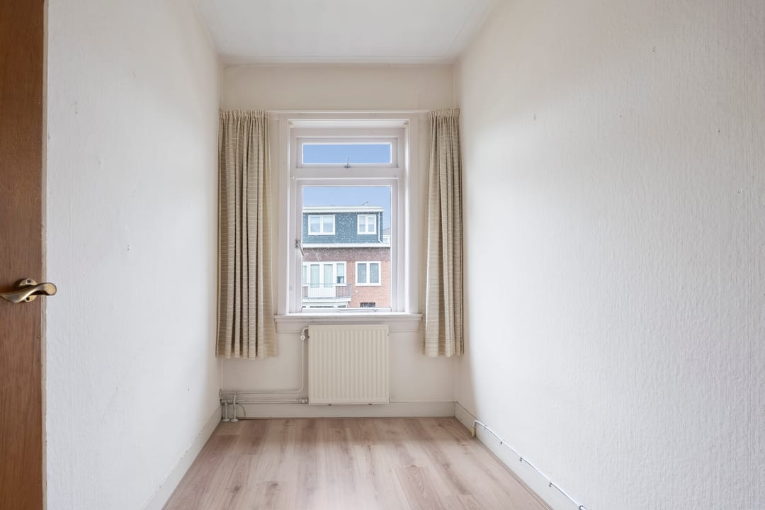 Photo 23 of Deckerstraat 15