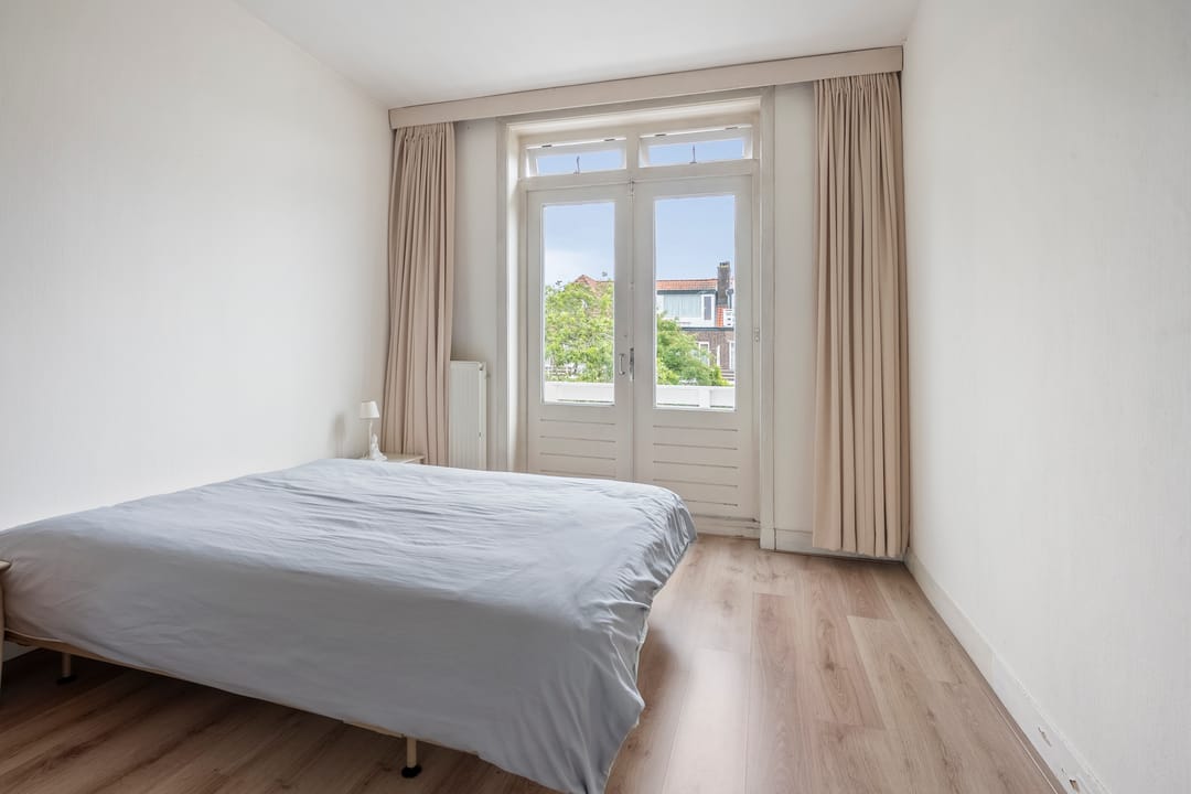 Photo 28 of Deckerstraat 15