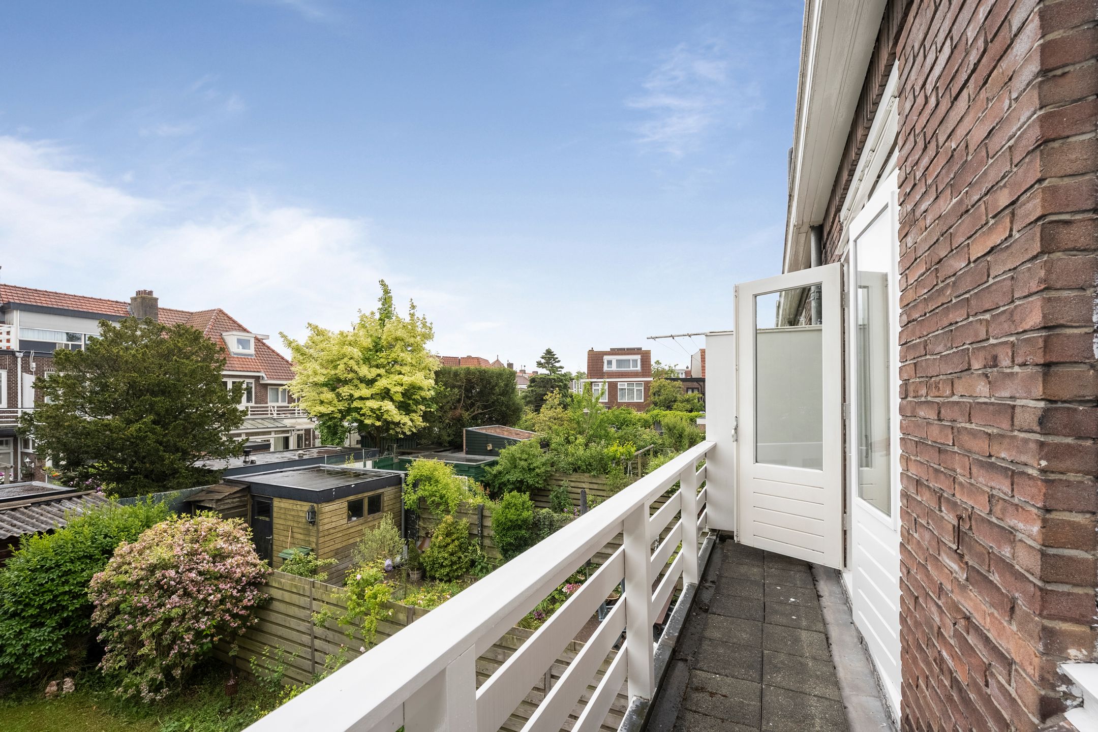 Photo 30 of Deckerstraat 15