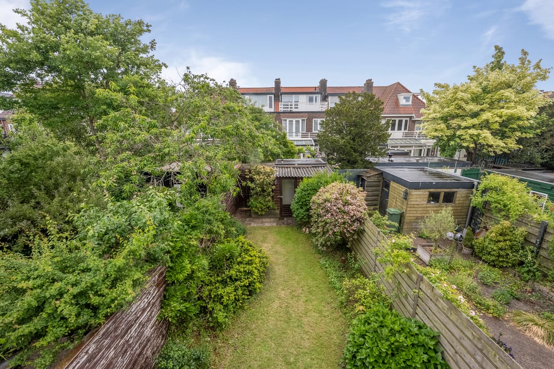 Photo 31 of Deckerstraat 15