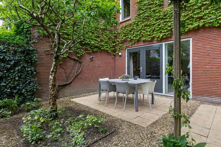 Foto 35 van Molenbeekstraat 1