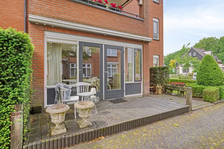 Photo 18 of Denekamperstraat 16-A