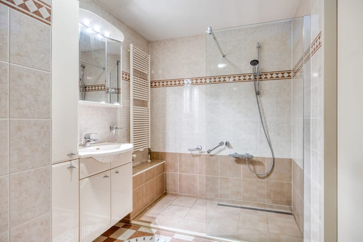 Photo 30 of Denekamperstraat 16-A