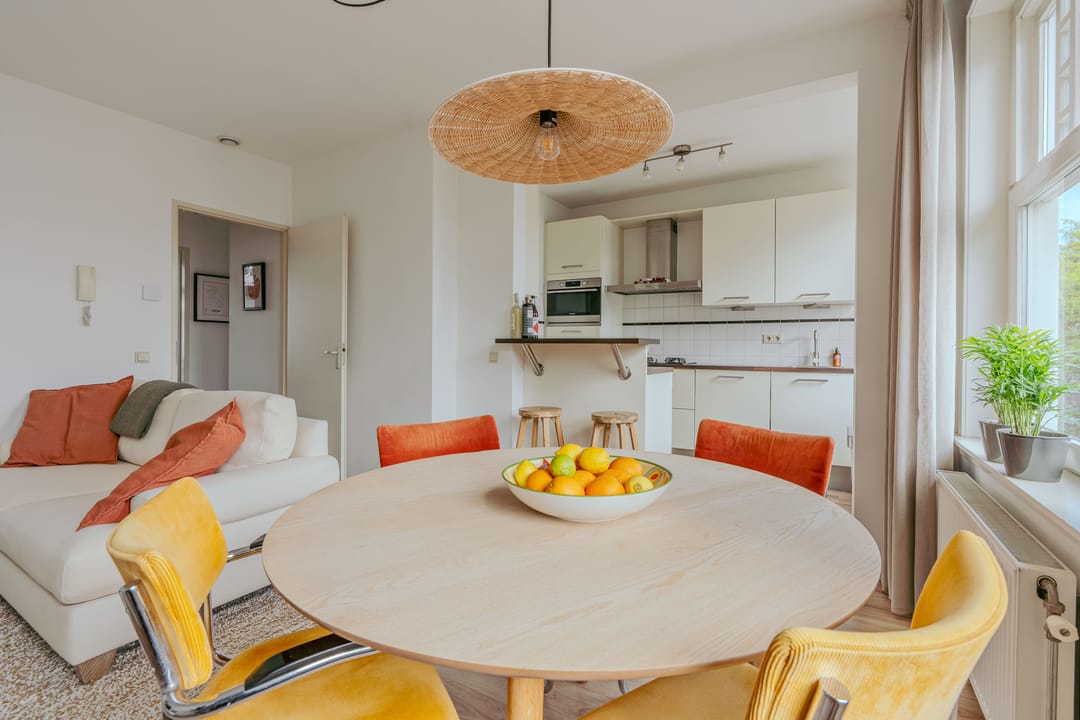 Foto 8 van Van Spilbergenstraat 121-3