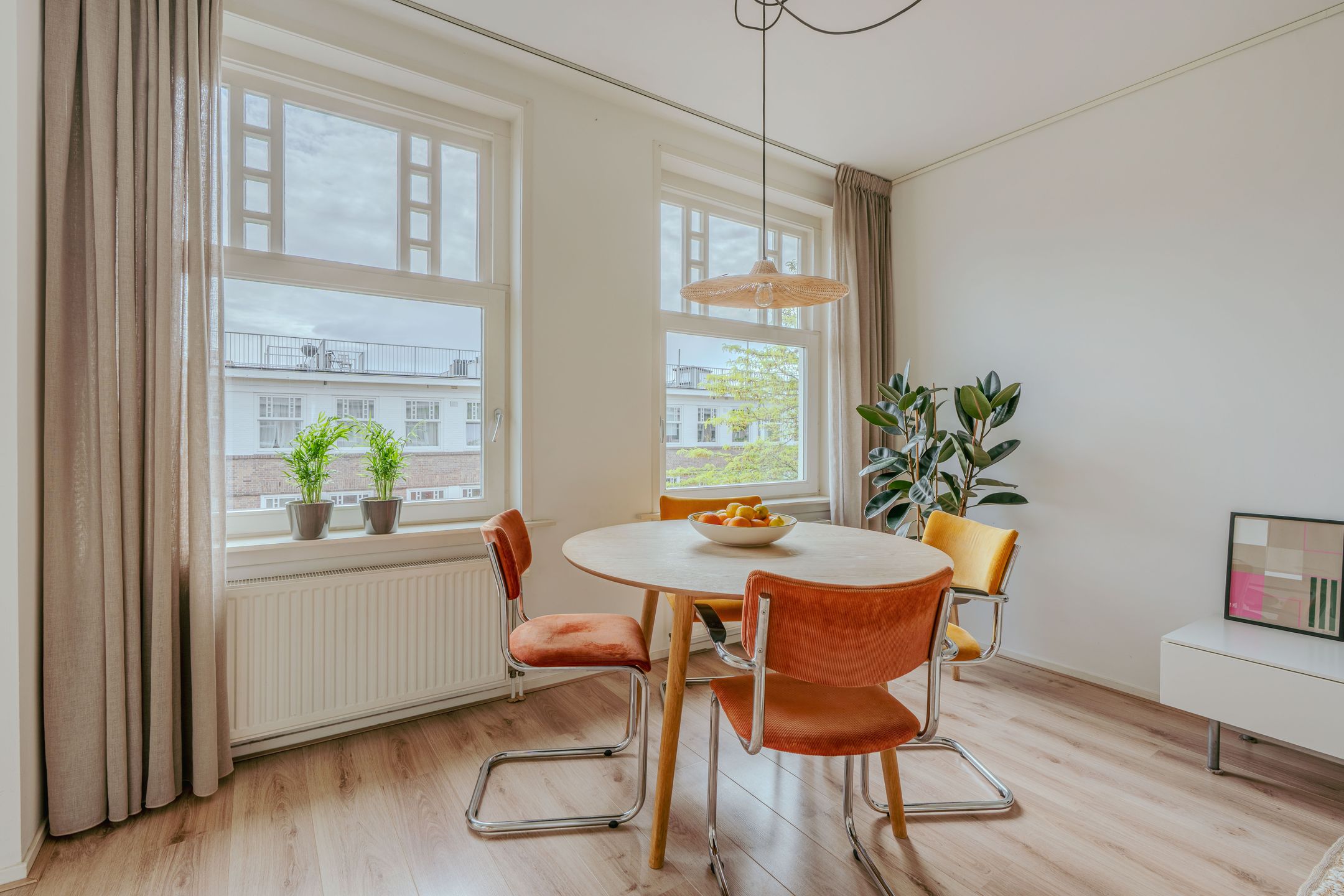 Foto 9 van Van Spilbergenstraat 121-3