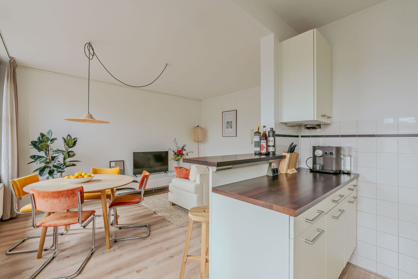 Foto 14 van Van Spilbergenstraat 121-3