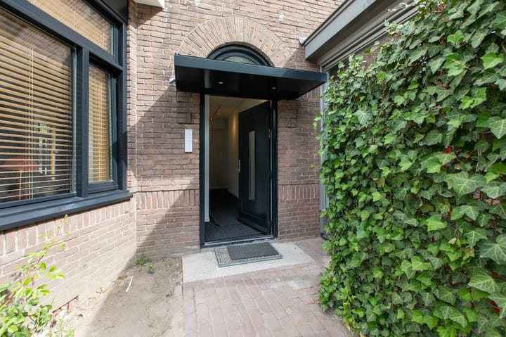 Foto 8 van Dorpstraat 107-C