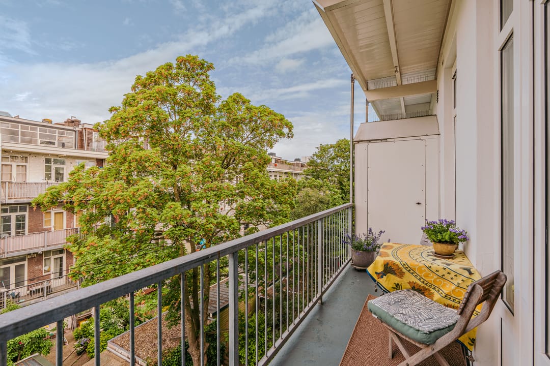 Foto 26 van Van Spilbergenstraat 121-3