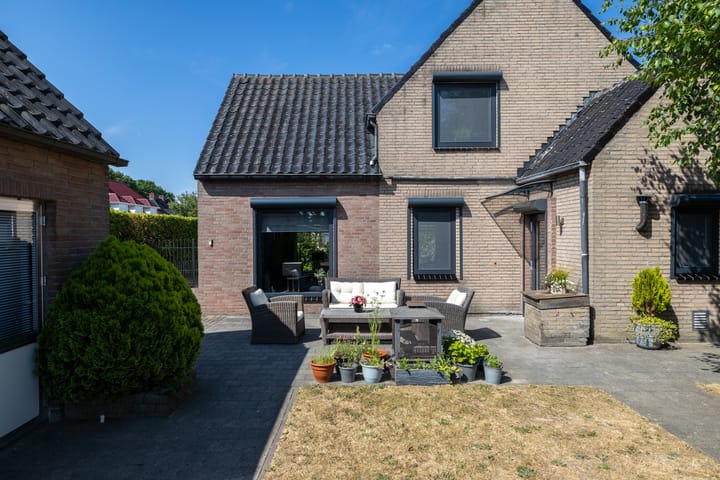 Photo 2 of Irenestraat 83