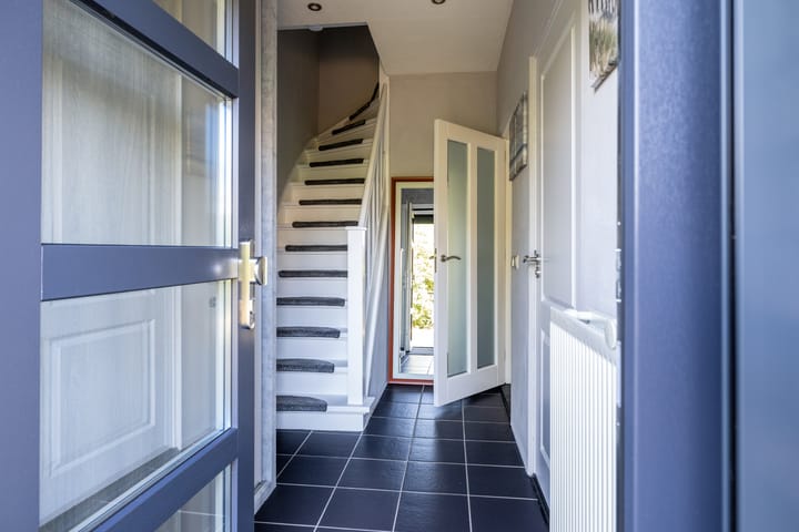 Photo 4 of Irenestraat 83