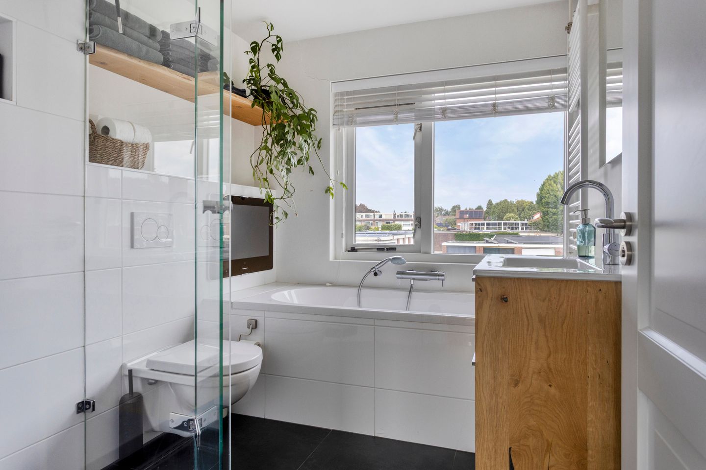 Foto 19 van Godfried van Rhenenlaan 2