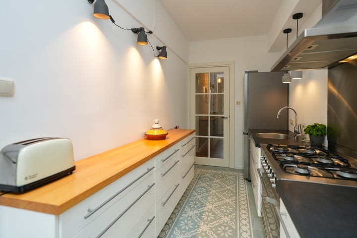 Foto 12 van van Beethovenstraat 47