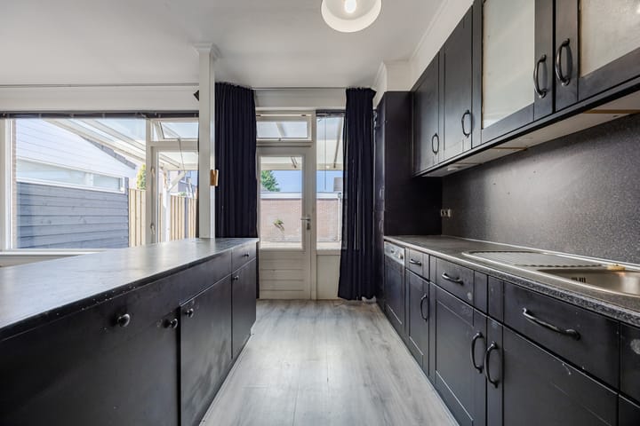 Foto 16 van Raam 829