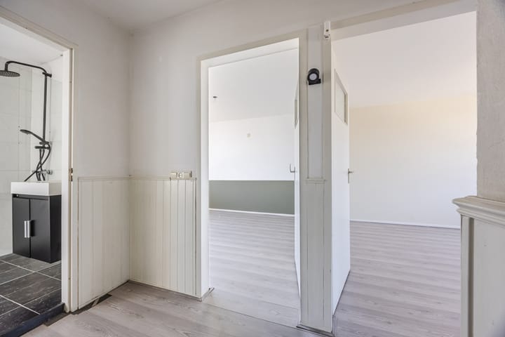 Foto 18 van Raam 829