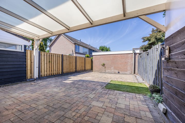 Foto 31 van Raam 829