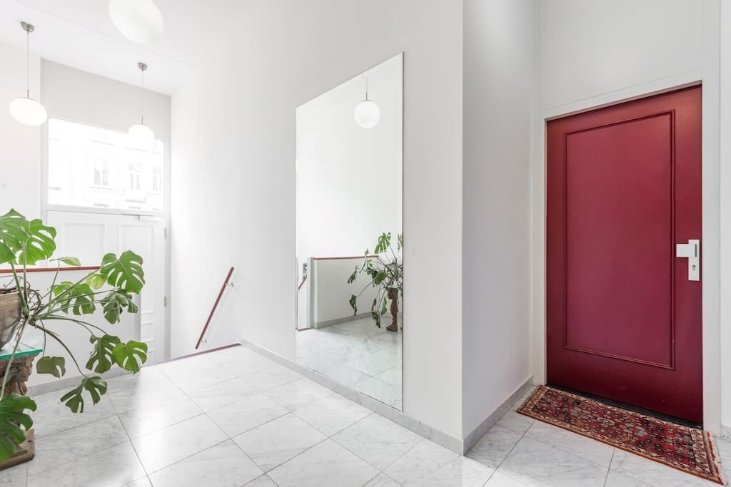 Photo 3 of Sarphatistraat 60-A