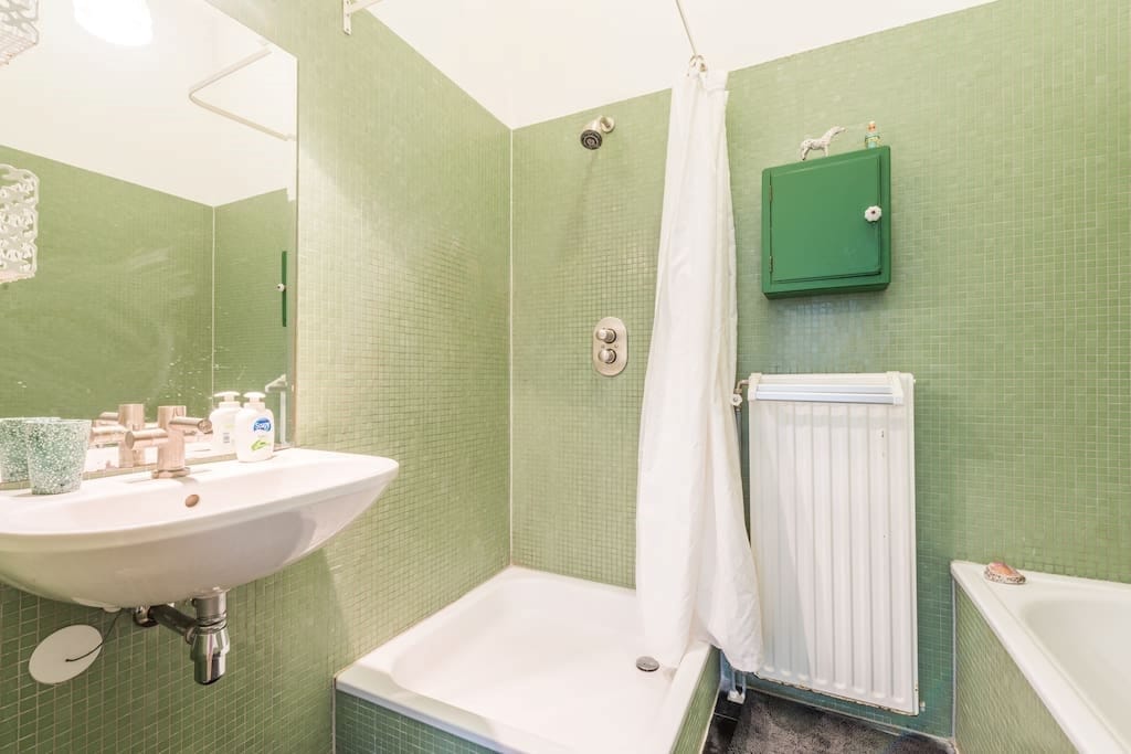 Photo 9 of Sarphatistraat 60-A