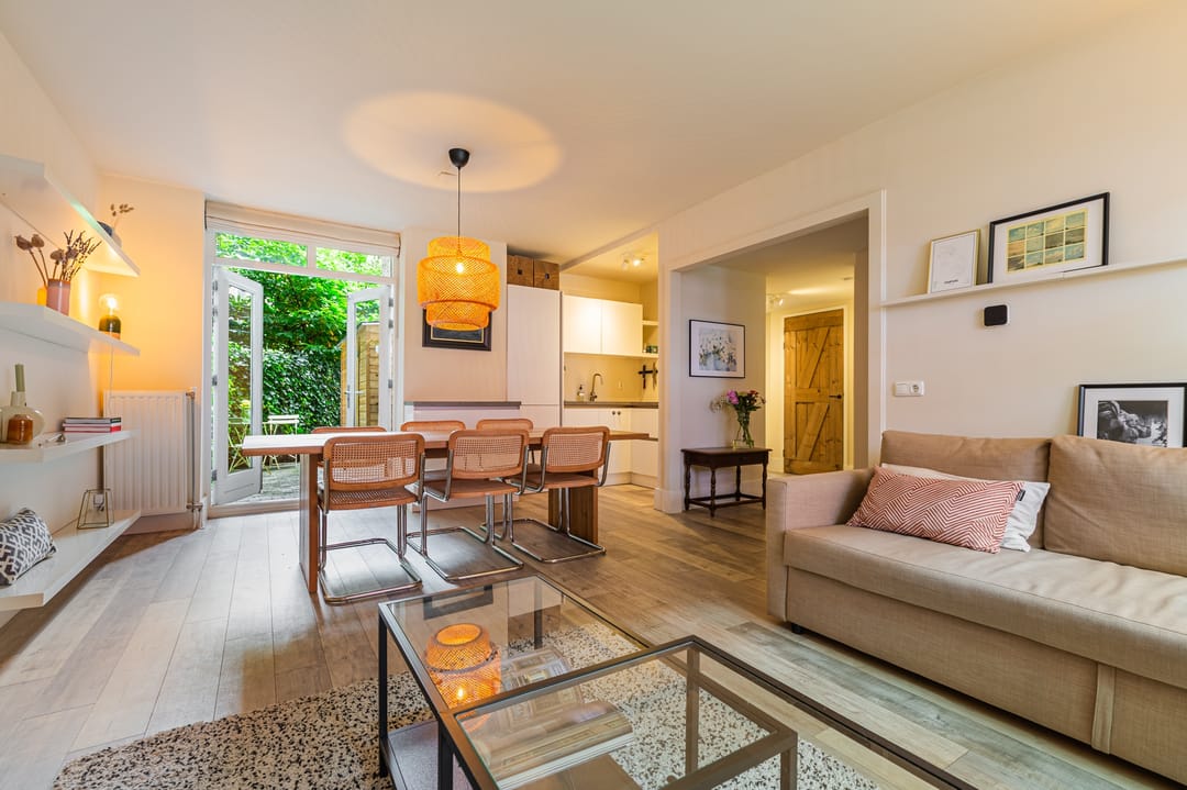 Foto 1 van Marowijnestraat 14-H