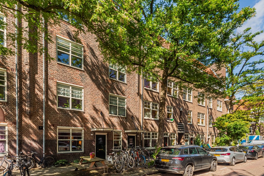 Foto 2 van Marowijnestraat 14-H