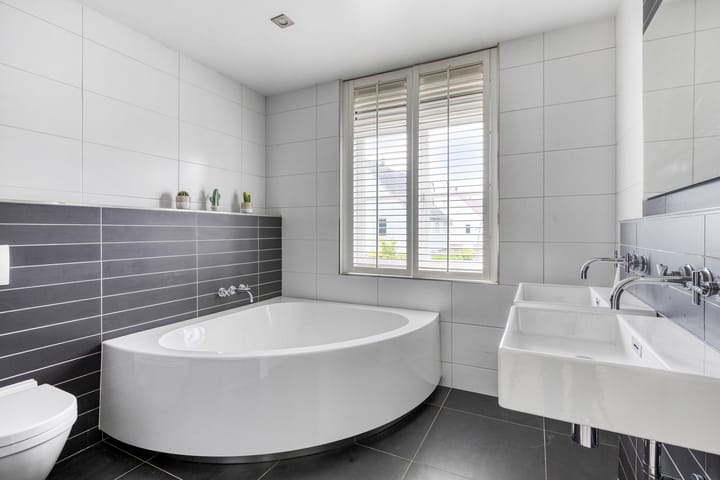 Photo 29 of Spant 24