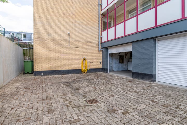 Foto 20 van Schrijverspark 57