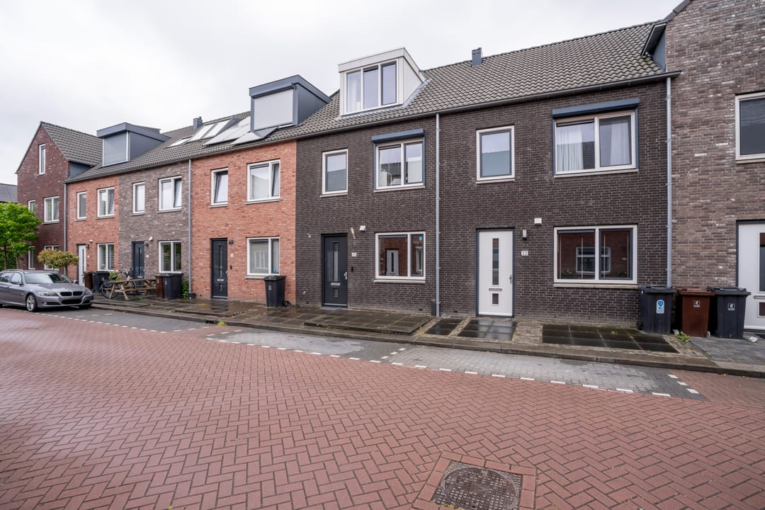 Foto 1 van Hof van Voorvliet 24