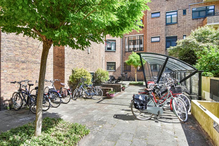 Foto 30 van Van Alkemadelaan 350-107