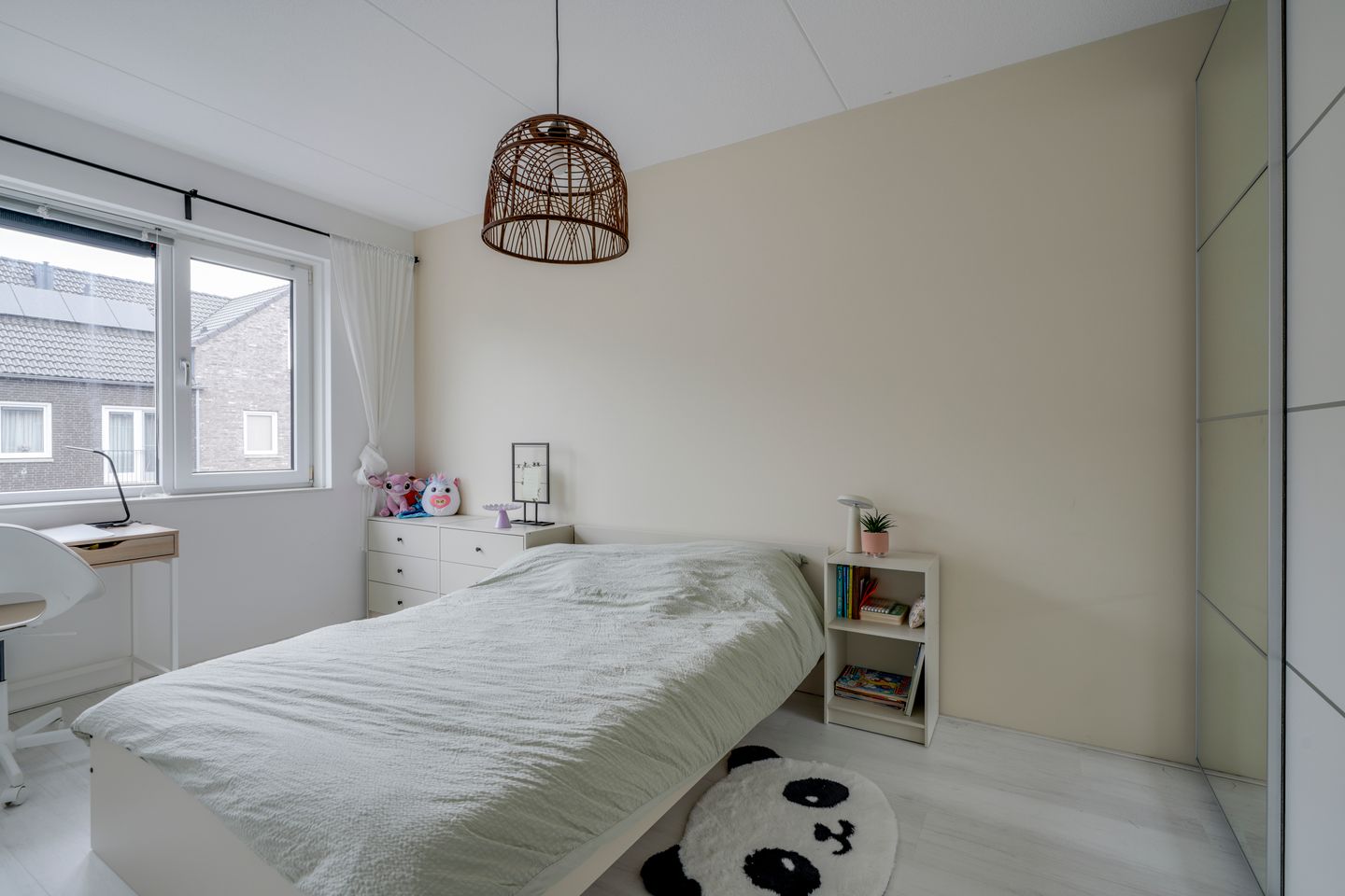 Foto 19 van Hof van Voorvliet 24