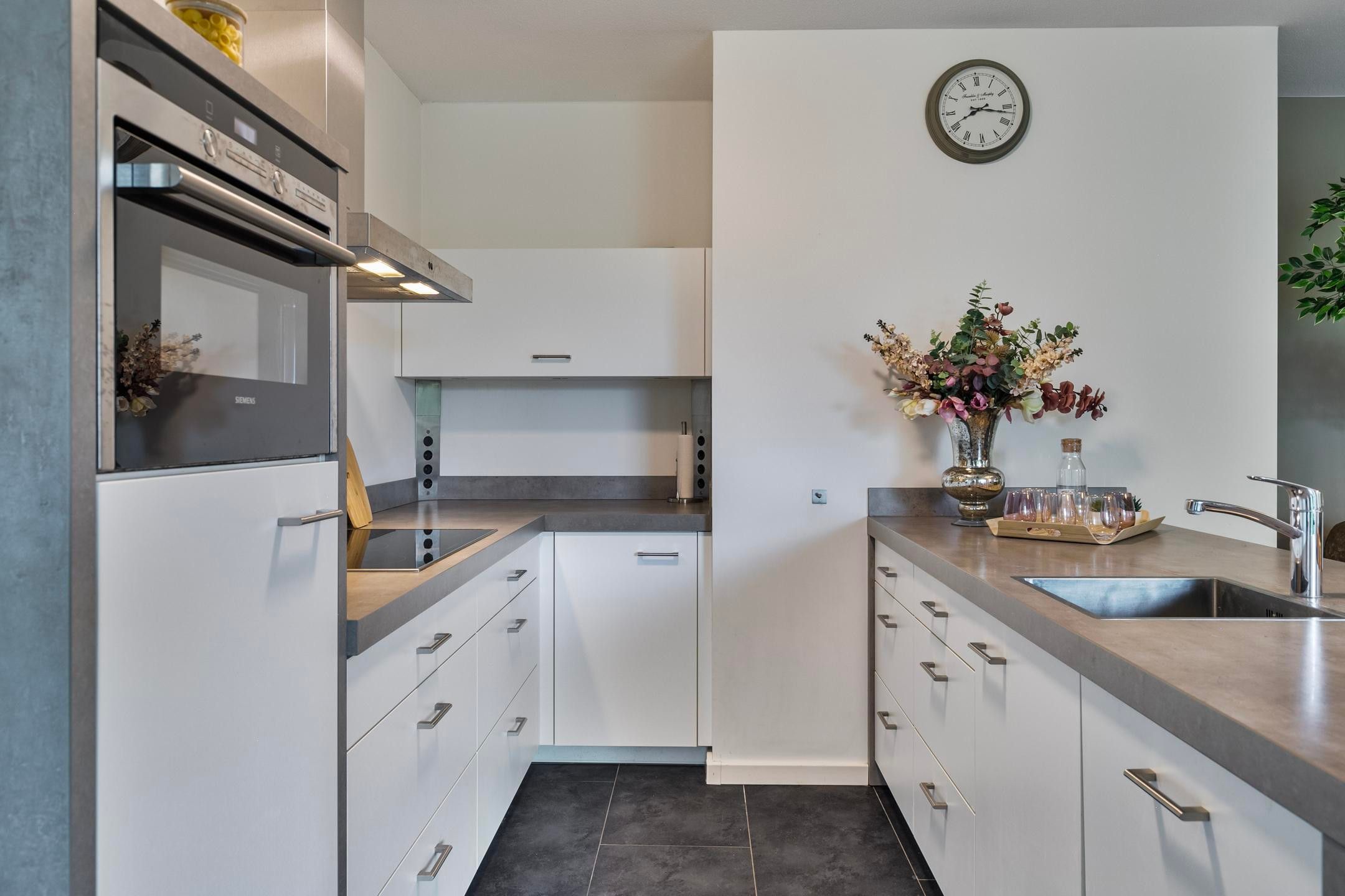 Photo 3 of Abdijtuinen 308