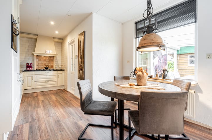 Photo 12 of Parkweg 43