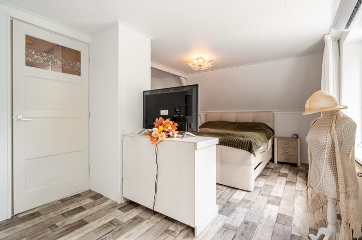 Photo 18 of Parkweg 43