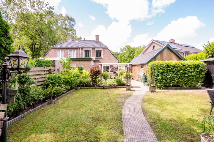 Photo 25 of Parkweg 43