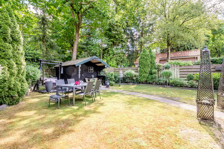 Photo 28 of Parkweg 43