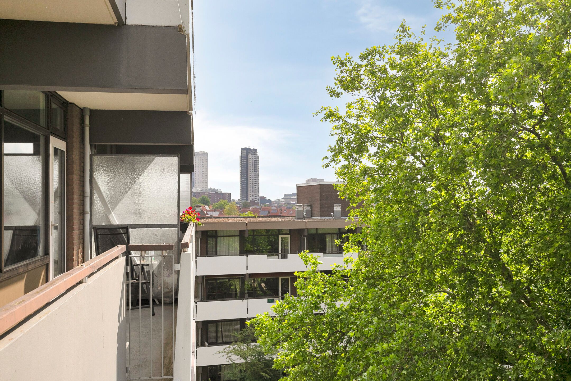 Photo 24 of Graaf Adolfstraat 28