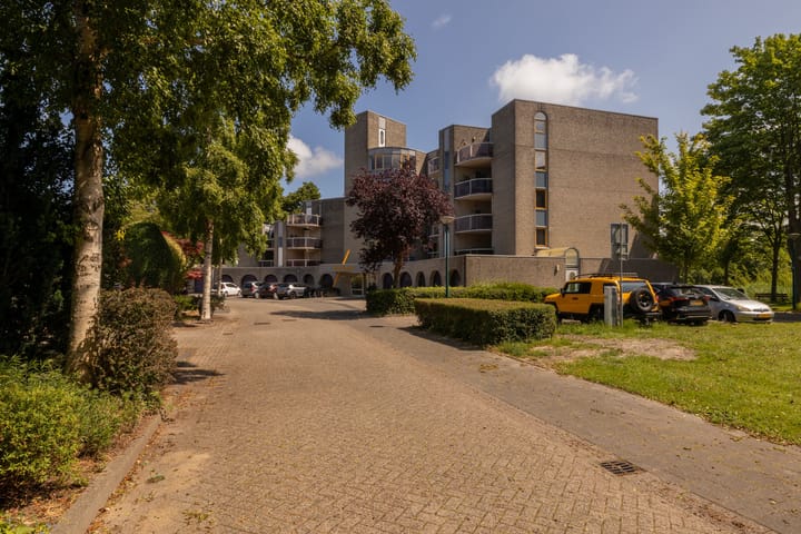 Foto 6 van Jan van Ruusbroeclaan 33