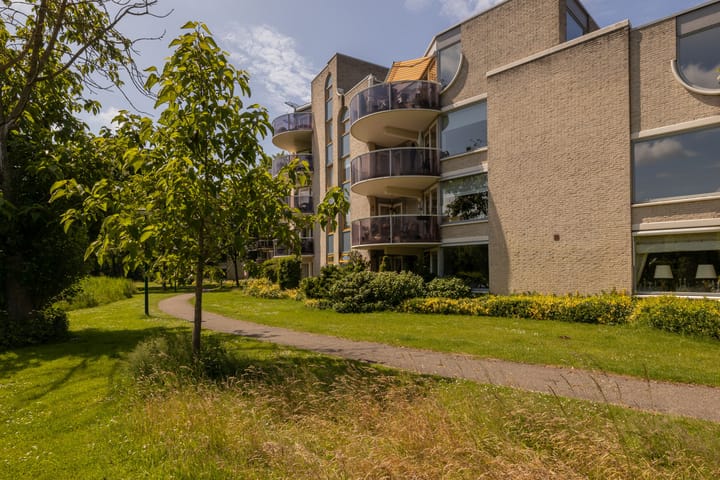 Foto 8 van Jan van Ruusbroeclaan 33