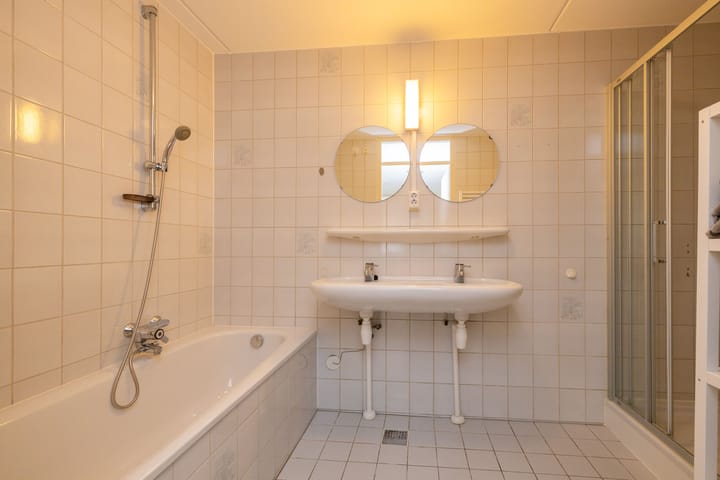 Foto 25 van Jan van Ruusbroeclaan 33