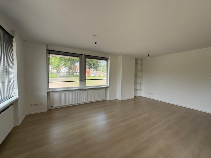 Photo 3 of Pionier 1