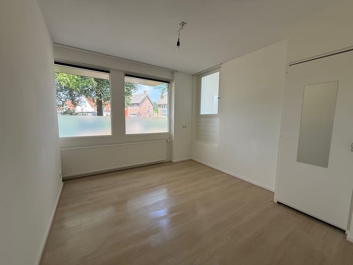 Photo 5 of Pionier 1