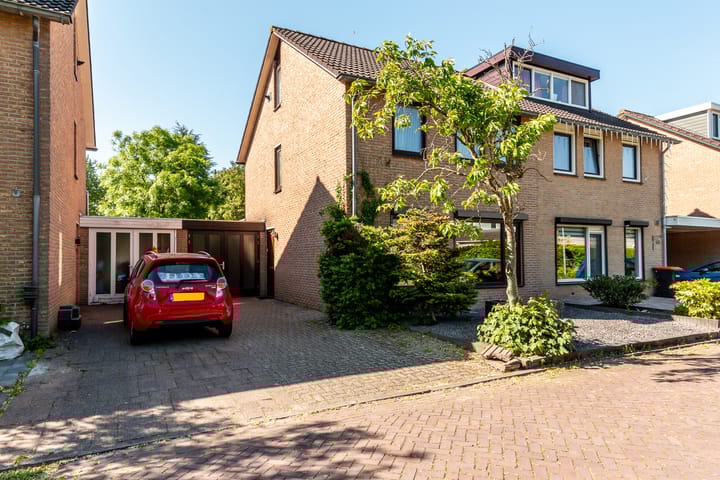 Foto 10 van Botter 38 70